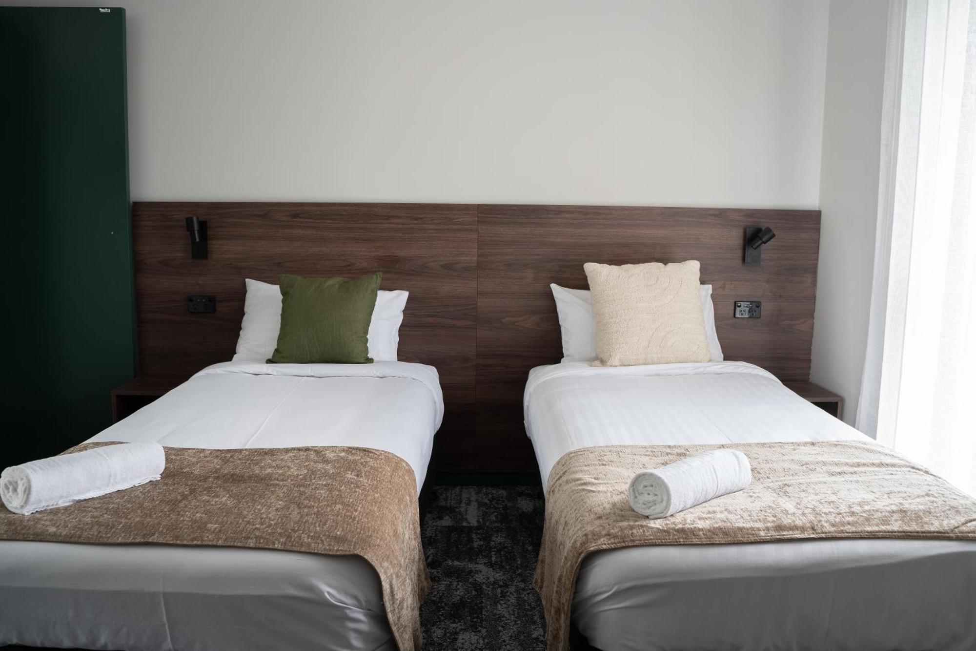 Mudgeeraba Wallaby Hotel מראה חיצוני תמונה