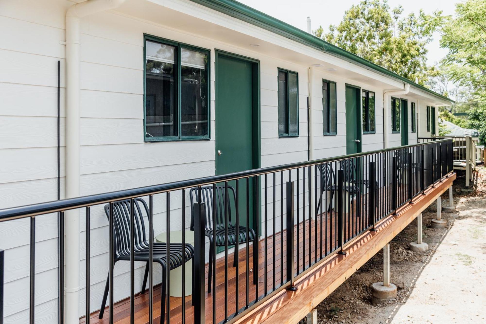 Mudgeeraba Wallaby Hotel מראה חיצוני תמונה